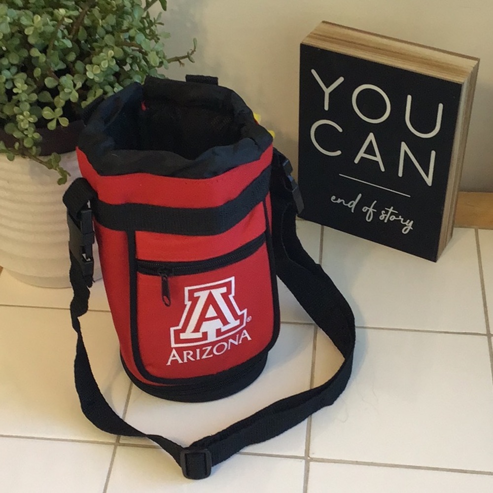 UofA Belt/Crossbody Bottle Carrier NWOT